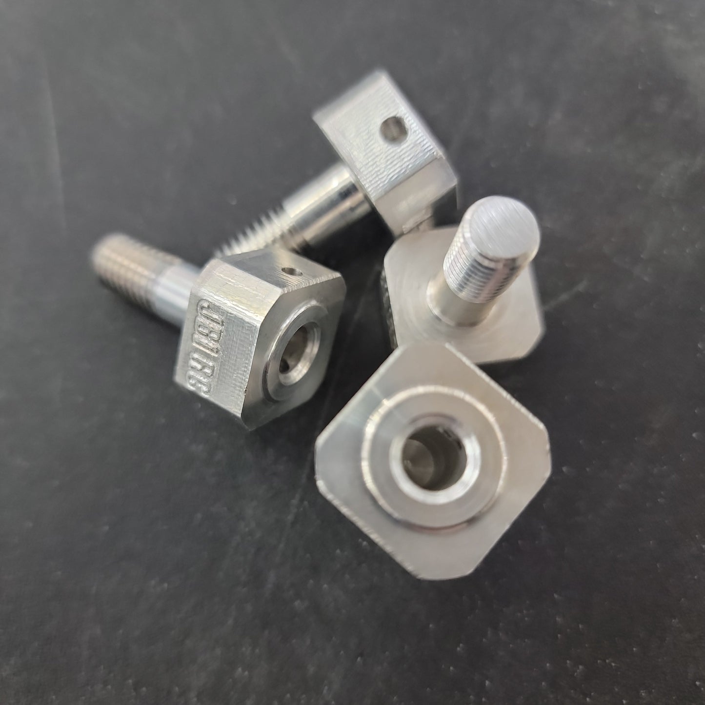 JBIRC Traxxas XO1 .75" Square Wheel Hub Adapter to GRP 1/5th Scale (4pc set)